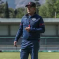 Juan Reynoso dirigió su primera práctica como DT de Cruz Azul y Yoshimar Yotún