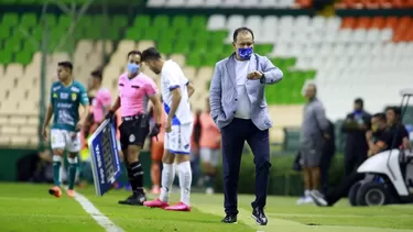 Juan Reynoso, entrenador peruano de 50 años. | Foto: AFP