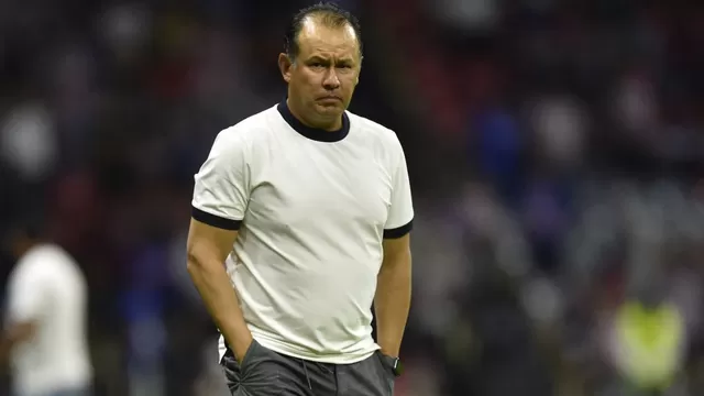 Juan Reynoso no seguirá como entrenador del Cruz Azul, según Espn México