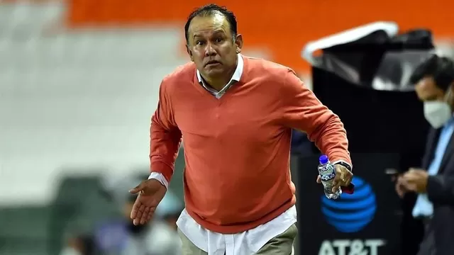 Juan Reynoso se pronunció por su racha positiva en el Cruz Azul
