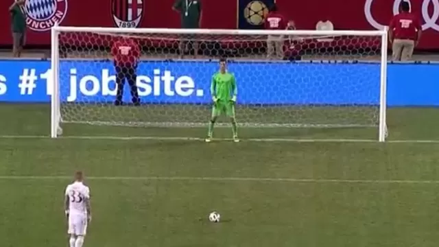 Juraj Kucka: compañero de Lapadula en el Milan y una genial 'Panenka'