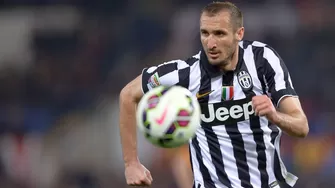 Giorgio Chiellini sufri&oacute; lesi&oacute;n y se perder&aacute; la final de Champions League (Foto: AFP)