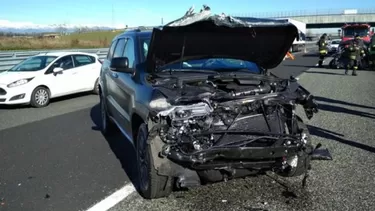 Douglas Costa salió ileso de un accidente de tráfico en Italia | Foto: Corriere della Sera.