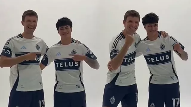 Kenji Cabrera posó junto a Thomas Müller tras ser la nueva dupla del Vancouver Whitecaps de la MLS / Captura / Vancouver Whitecaps