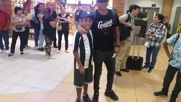 Los hinchas de Alianza Lima recuerdan con cariño a Kevin Quevedo | Foto: Eder Hernández.