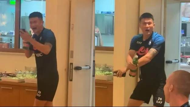Kim Min-jae cantó el Gangnam Style y bailó como PSY en su 'bautizo' en Napoli