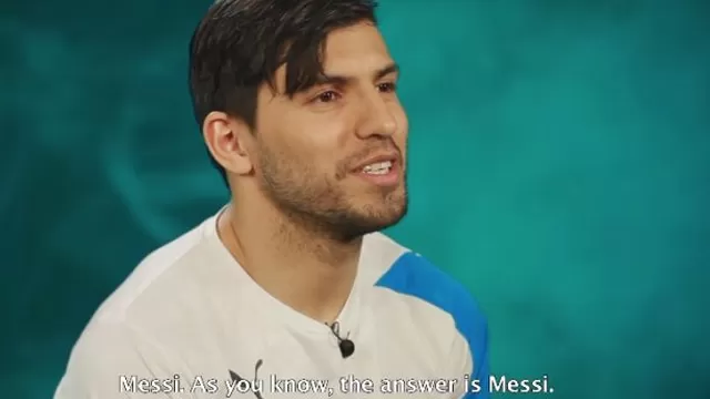 Kun Agüero bromea en una ‘autoentrevista’: &quot;¡Messi sueña ser como yo!&quot;