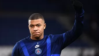 Kylian Mbappé anunció que no seguirá más en el PSG