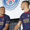 Kylian Mbappé se sumó a la pretemporada del PSG a la espera que se defina su continuidad