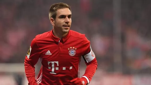 Lahm anunció su retiro y los directivos de Bayern Munich se sorprendieron