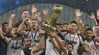 Lanús mostró carácter en el Maracaná y venció 3-2 a Flamengo para salir campeón de la Recopa Sudamericana / CONMEBOL