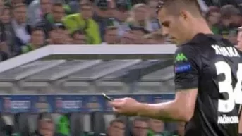 Europa League: jugador encontró celular en el Monchengladbach - Villarreal