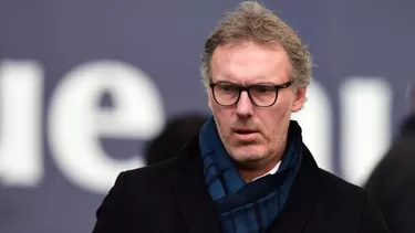 Laurent Blanc, entrenador francés de 55 años. | Foto: AFP