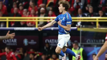 ¡Le da vuelta! Nicoló Barella anota el 2-1 para Italia frente a Albania