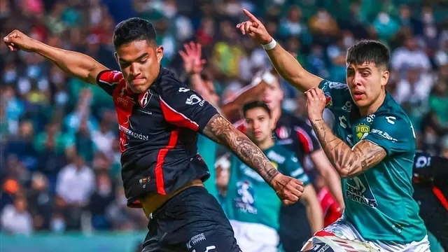 León sin Ormeño venció 3-2 al Atlas con Santamaría en la final de ida de la Liga MX