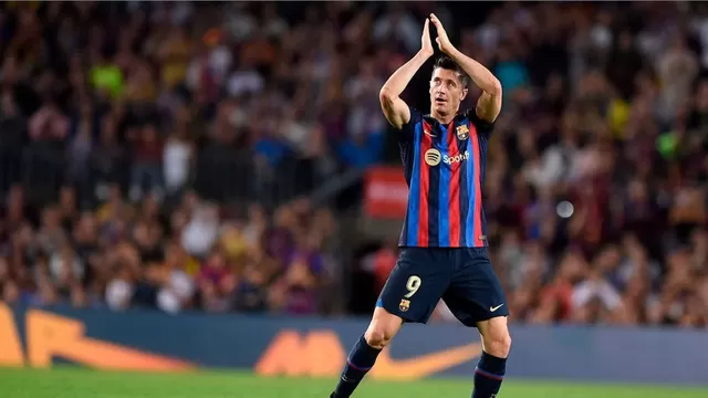 Lewandowski suma 16 goles en lo que va de la temporada con el Barcelona