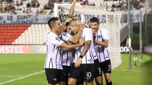Libertad venció 2-0 a Rosario Central por el Grupo H de la Libertadores.