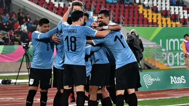 Uruguay sumó el puntaje perfecto el grupo B del fútbol masculino de Lima 2019. | Foto: AUF