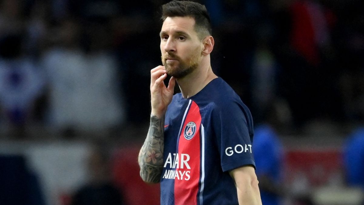 Lionel Messi se despidió del PSG con derrota y entre pifias