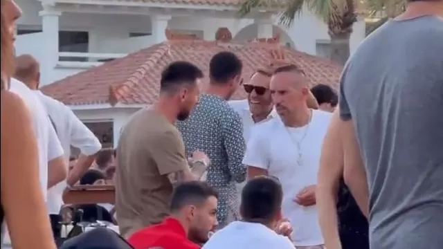 Lionel Messi se encontró con Ribery en un exclusivo hotel en Ibiza