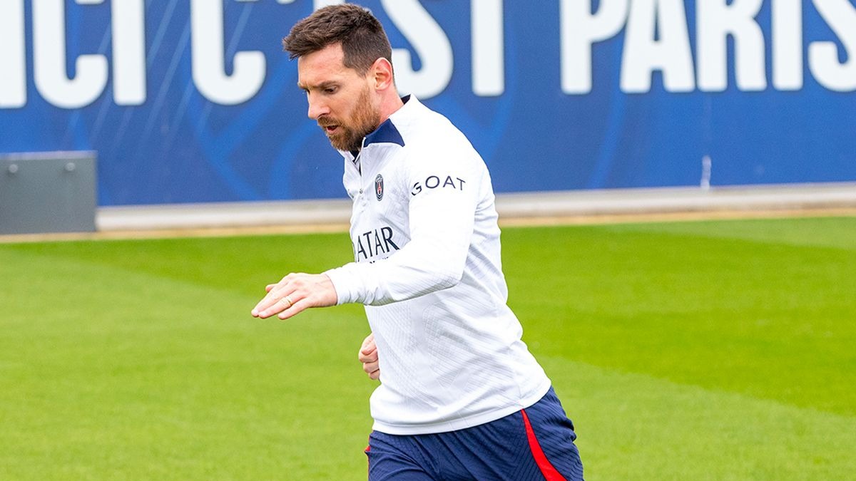 Lionel Messi volvió a entrenar con PSG tras pedir disculpas