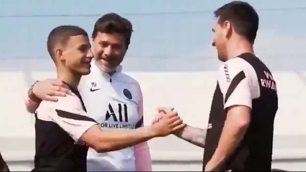 Lionel Messi y la tierna bienvenida de un juvenil del PSG que se volvió viral