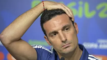 Lionel Scaloni prolongaría su presencia en la Albiceleste. | Foto: AFP 