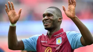 Christian Benteke se perdi&amp;oacute; el Mundial 2014 por lesi&amp;oacute;n (Foto: AFP)