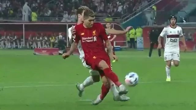 Revive aquí la acción de Firmino | Video: Fox Sports.