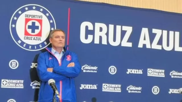 Luis Abram se quedó sin DT: Diego Aguirre fue cesado de Cruz Azul tras ser humillado por el América