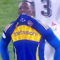 Luis Advíncula fue expulsado en derrota de Boca Juniors