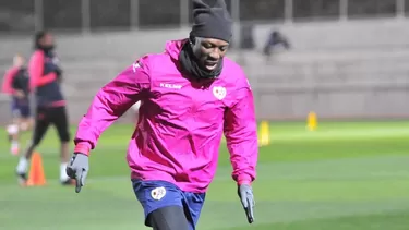 Luis Advíncula, lateral derecho de 30 años. | Foto: Rayo Vallecano