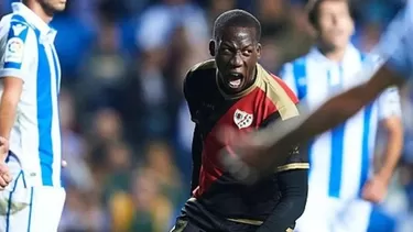 Luis Advíncula viene de jugar con Perú los amistosos ante Chile y Estados Unidos | Video: América TV