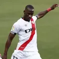 Luis Advíncula pasa pruebas médicas con el Rayo a la espera de resolver su pase a Boca