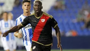 Luis Advíncula: peruanos viajaron a Girona para apoyar al Rayo Vallecano Luis Advíncula: peruanos viajaron a Girona para apoyar al Rayo Vallecano