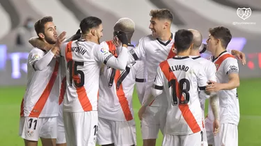 El lateral peruano fue titular y jugó los 90 minutos. | Foto: Rayo Vallecano