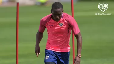 Este martes, los jugadores del Rayo tampoco entrenaron en Vallecas. | Foto: Rayo Vallecano