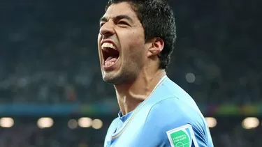 Luis Su&amp;aacute;rez sali&amp;oacute; en defensa de La Celeste (Foto: AFP)