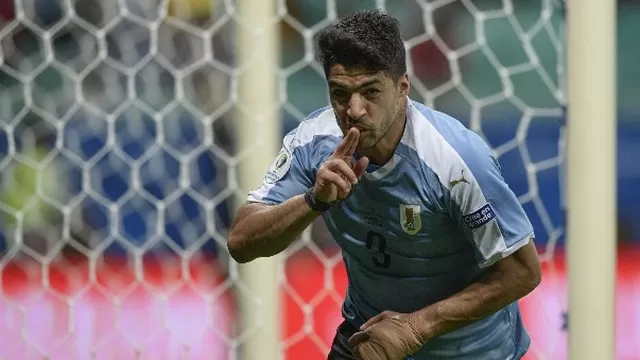 El Pistolero Suárez de 32 años sueña con llegar a la próxima Copa del Mundo. | Foto: AFP