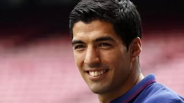 Luis Suárez también está suspendido para jugar en el FIFA 15