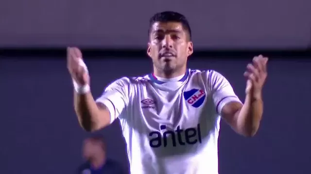 Luis Suárez y su lamento tras el 3-0 de Goianiense sobre Nacional