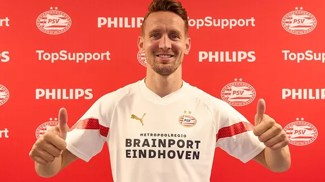 De Jong ya jugó en el PSV entre 2014 y 2019. | Foto: @PSV/Video: YouTube