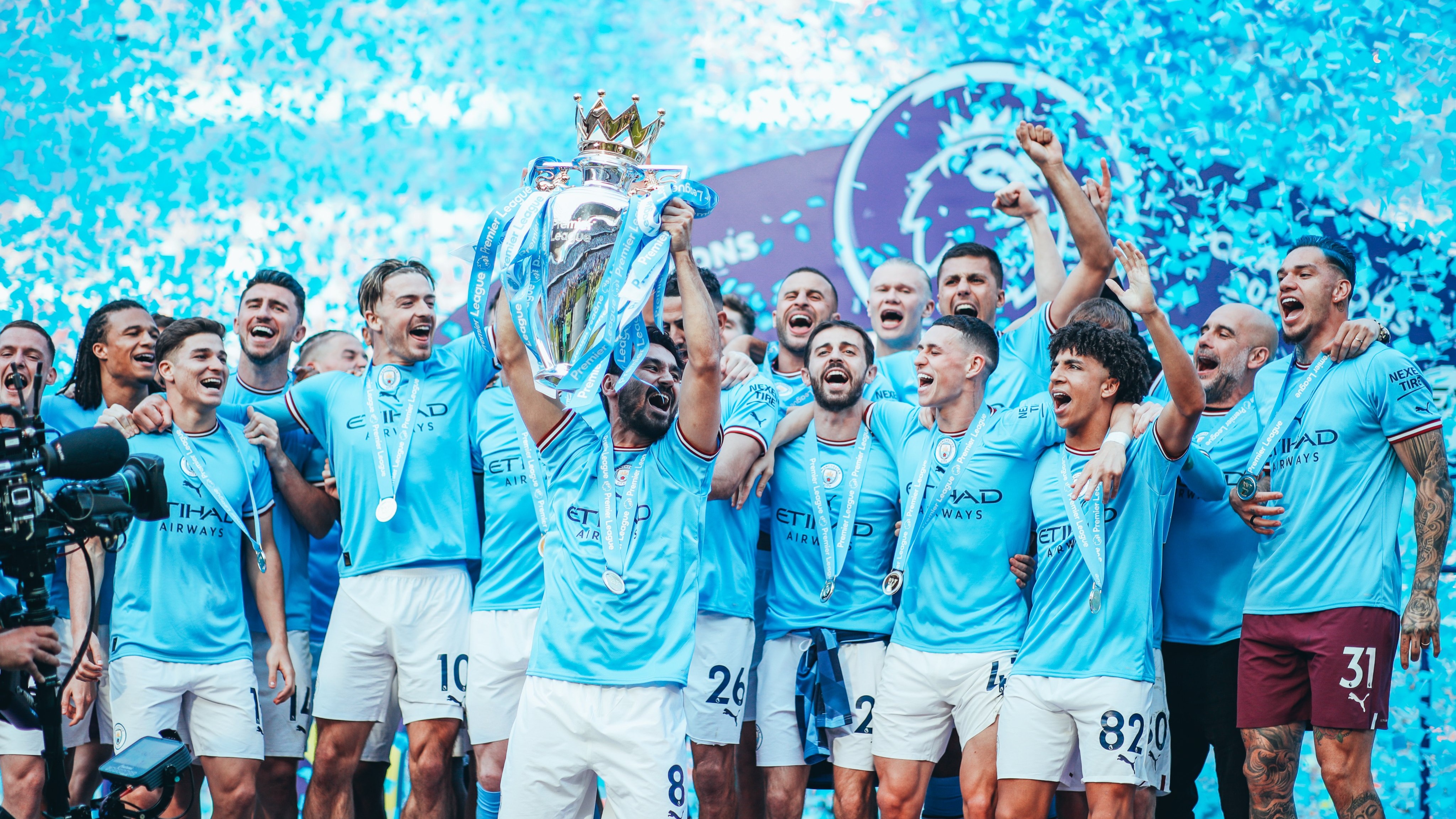 Manchester City recibió el trofeo de campeón de la Premier League 2022-2023