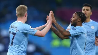 Manchester City venció 2-0 al Fulham y se acercó a la cima de la Premier League