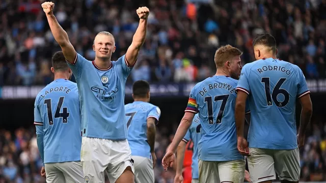 Manchester City venció 3-1 al Brighton con doblete de Haaland y golazo de De Bruyne