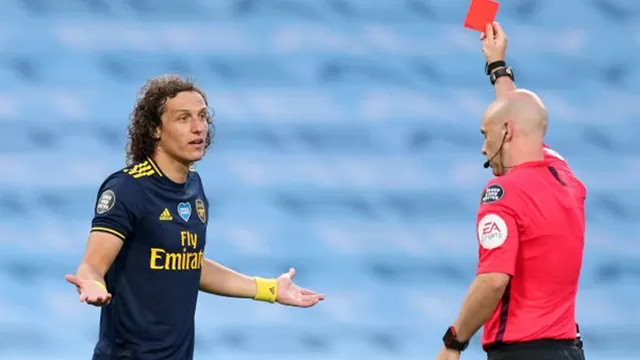 Manchester City vs. Arsenal: Penal y tarjeta roja para David Luiz
