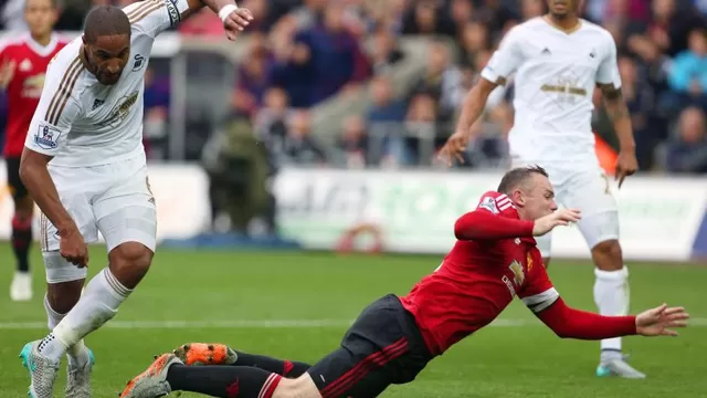 Manchester United perdió de remontada ante el Swansea por la Premier