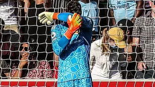 Con horrores de De Gea: Manchester United recibe 3 goles del Brentford en 30 minutos