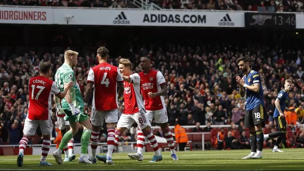 Bruno Fernandes falló penal ante Arsenal: Revelan por qué no pateó Cristiano