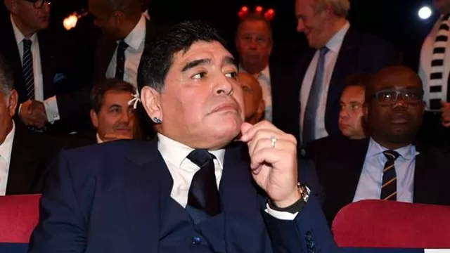Maradona criticó al Sevilla por la destitución de Eduardo Berizzo